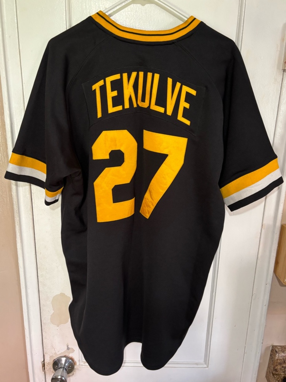 Mitchell & Ness Kent Tekulye 1979 Black and Yellow Pullover Jersey Collar - Picture 2 of 9